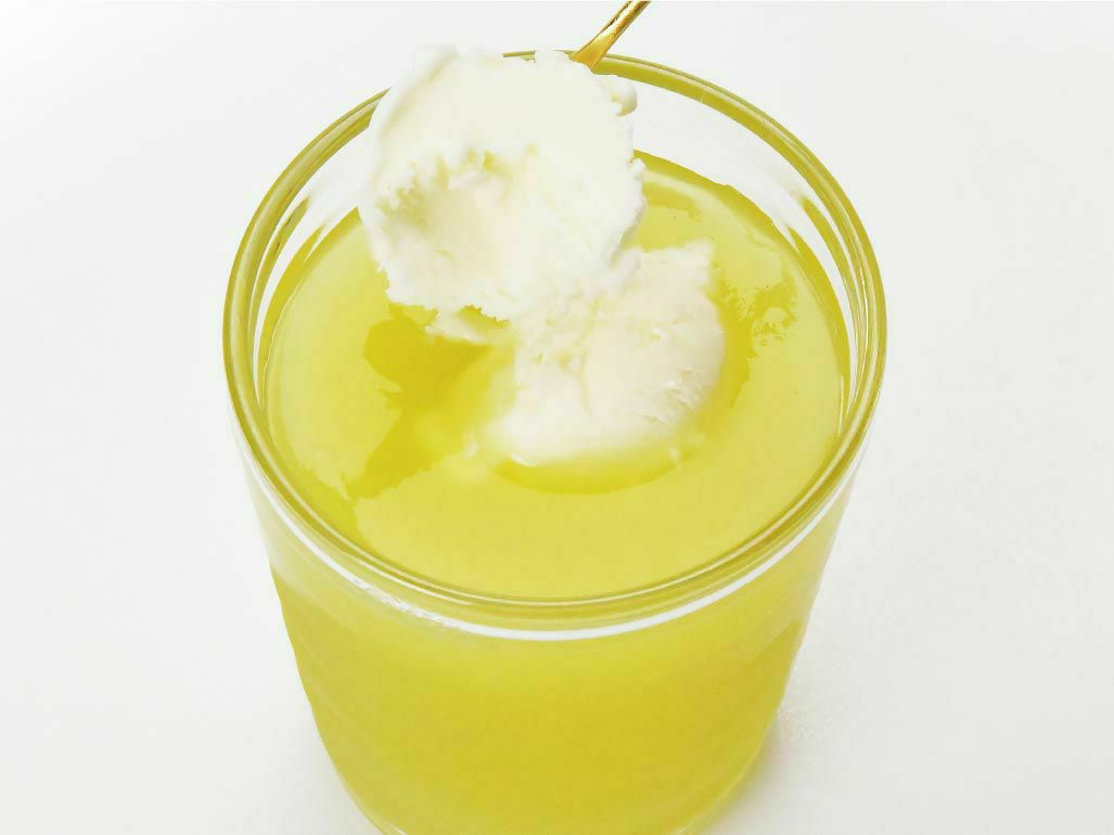 こどもの日 マスクメロンのピューレ5袋と高知のバニラアイス5個